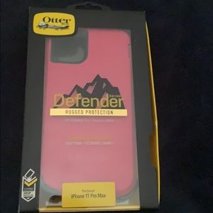 New pink iPhone pro max authentic otter box case